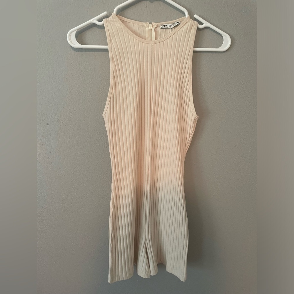 Zara Ribbed Sleeveless Bodysuit Romper‎ size S- Nude NWT - Picture 2 of 6